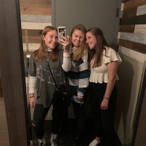 Meet your Posher, Brianna